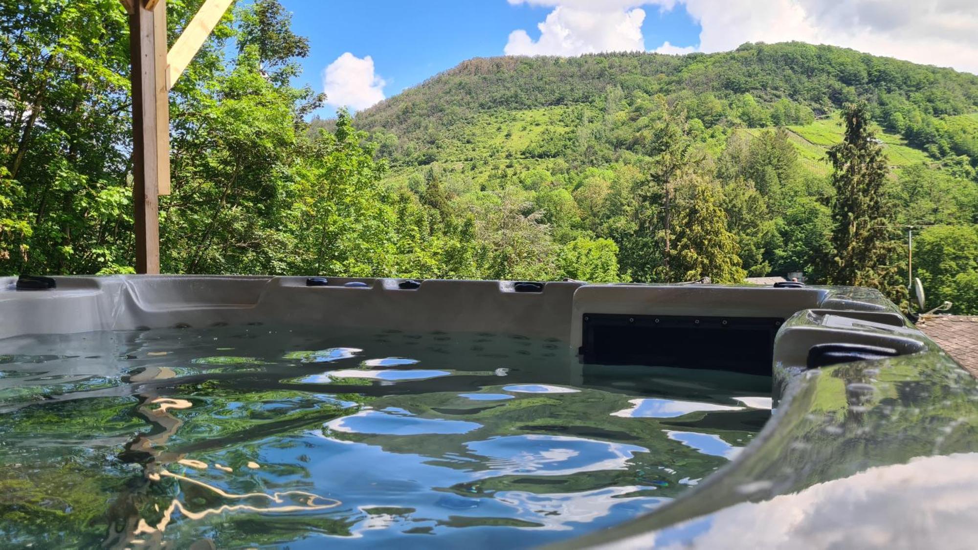 Waldhaus Zum Gechillten Hirsch In Der Natur, Bei Der Moseltherme トラーベン・トラールバッハ 部屋 写真